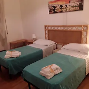 Domi Marconi 28 Apartamento