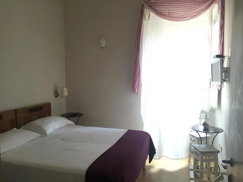 Guest House Amaranto Romano 3*, Rome
